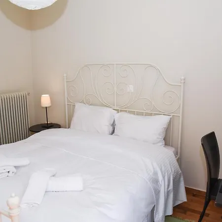 Sunny And Quiet 1 Bedroom Apt Athene Buitenkant foto