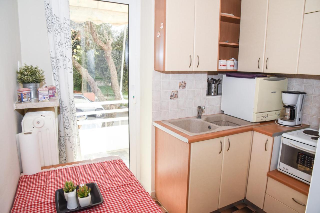 Sunny And Quiet 1 Bedroom Apartment